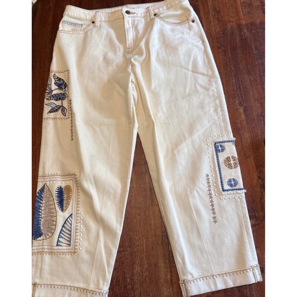 Chico's Boyfriend Crop Jeans Womens 16 White Embroidered Patchwork